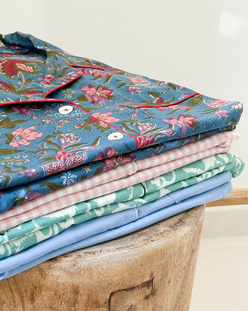 Damen Pyjama blau geblümt