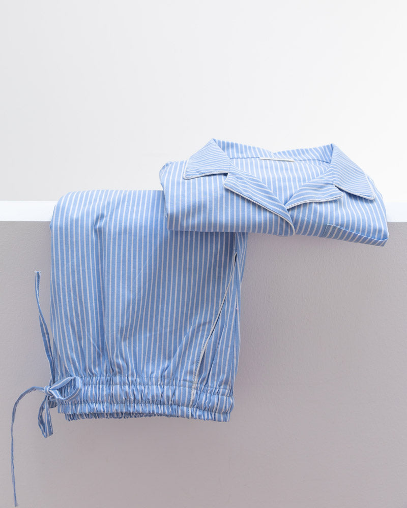 Damen Pyjama blau weiss gestreift