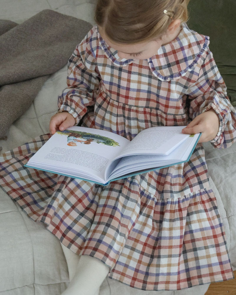 Mädchenkleid kariert mit Rüschenkragen