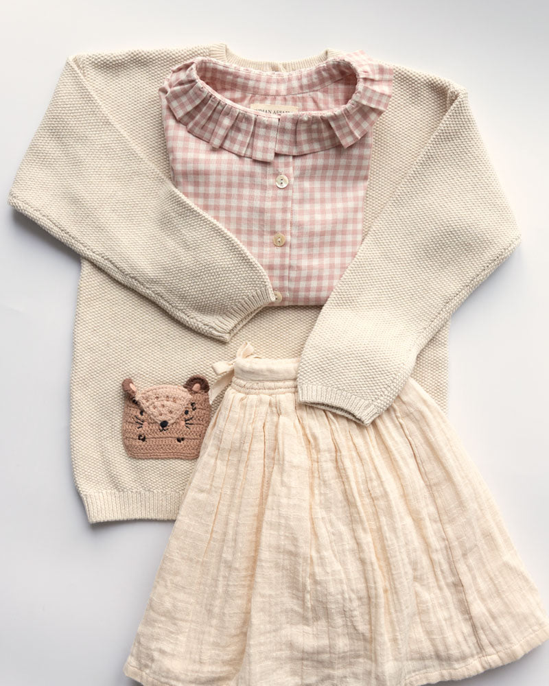 Mädchen Pullover beige aufgesetzte Taschen