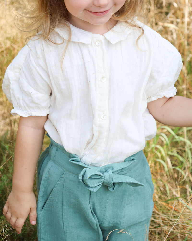 Musselin Bluse weiss mit kleinen Ballonärmeln