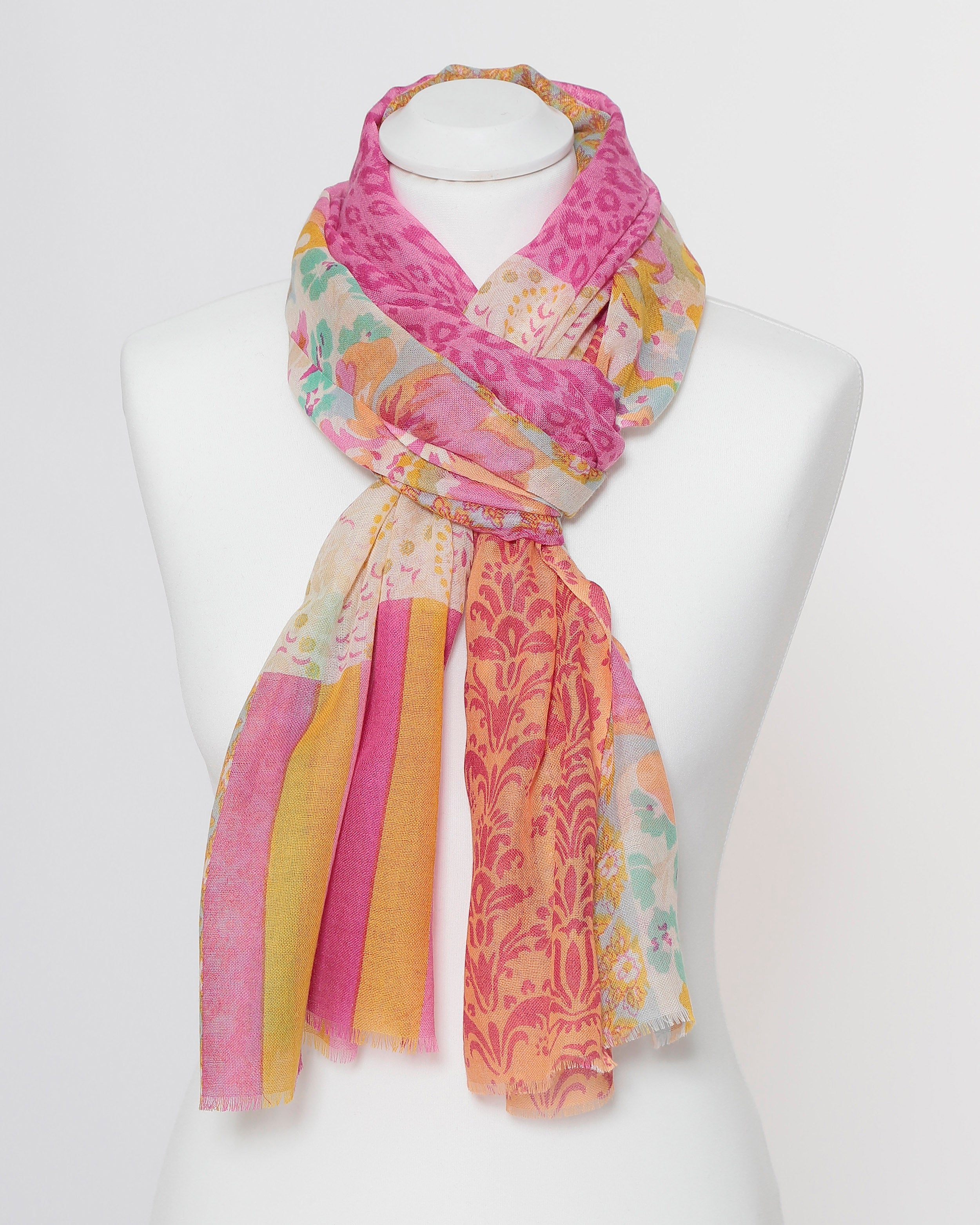 Damenschal pink bedruckt