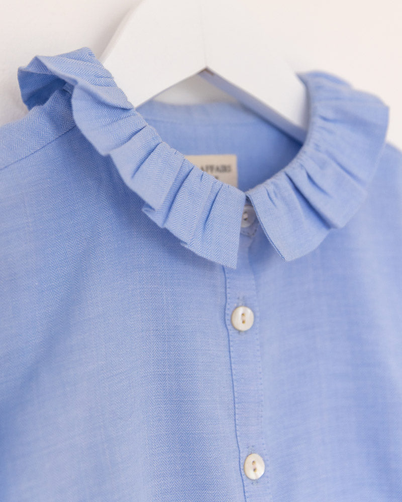 Mädchenbluse blau mit Volantkragen
