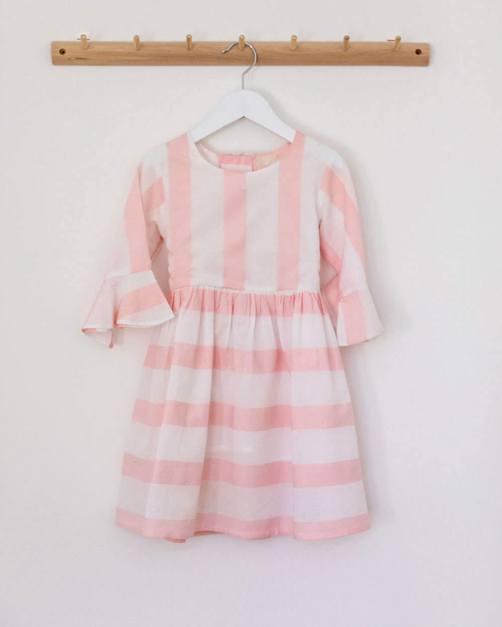 Mädchenkleid rosa gestreift festlich