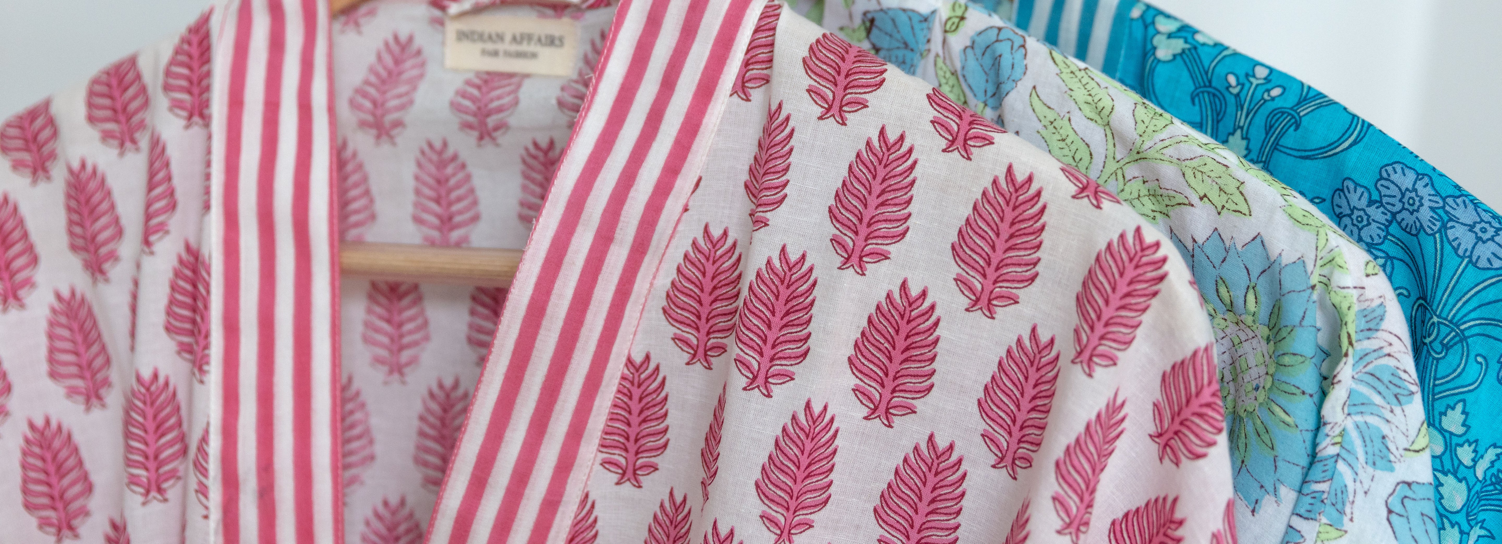 Morgenmäntel im Kimonostil für Urlaub und Zuhause