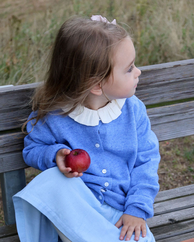 Mädchen Strickjacke mittelblau Wolle