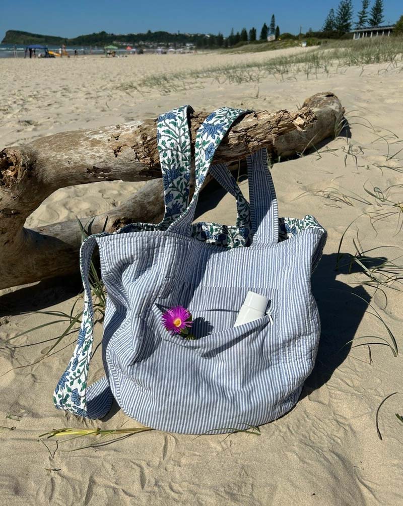 Tasche wendbar blau gestreift