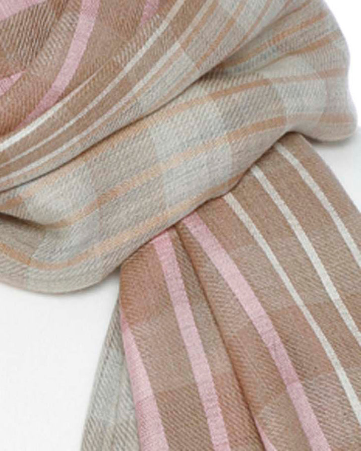 Damenschal pastell kariert