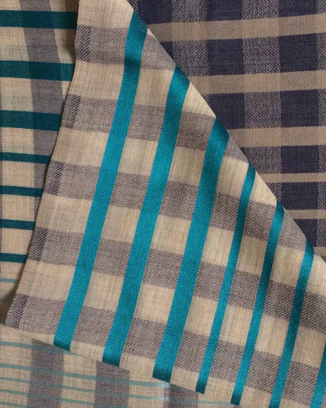 Damenschal blau kariert