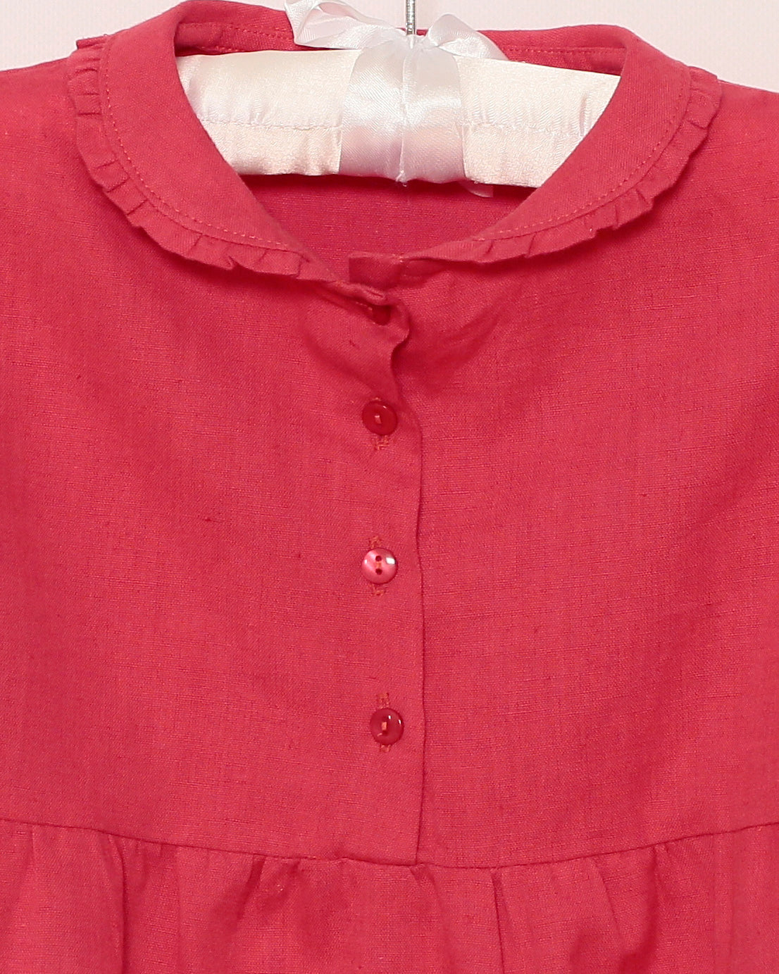 Mädchenbluse koralle  Rüschenkragen