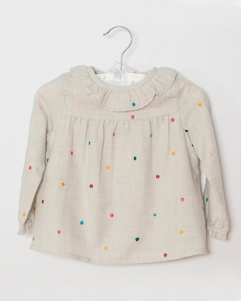 Mädchenbluse mit Püncktchenstickerei beige